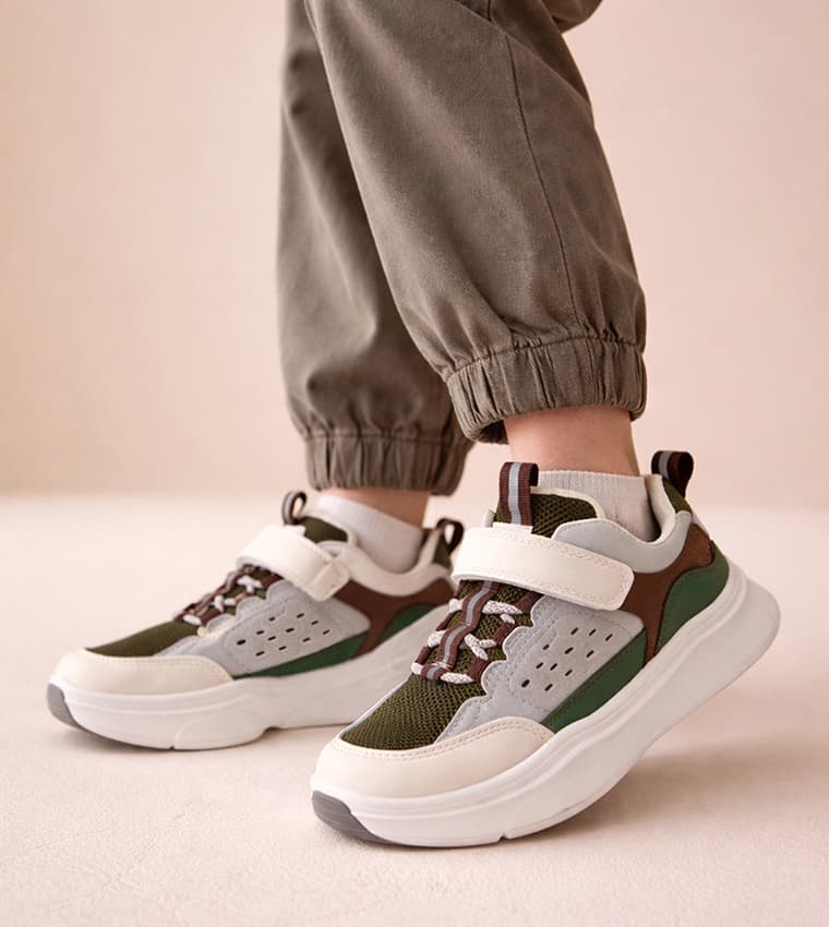 Product view https://mage-cdn.babiesandmore.com/catalog/product/b/m/bma-rf126_1.jpg1
