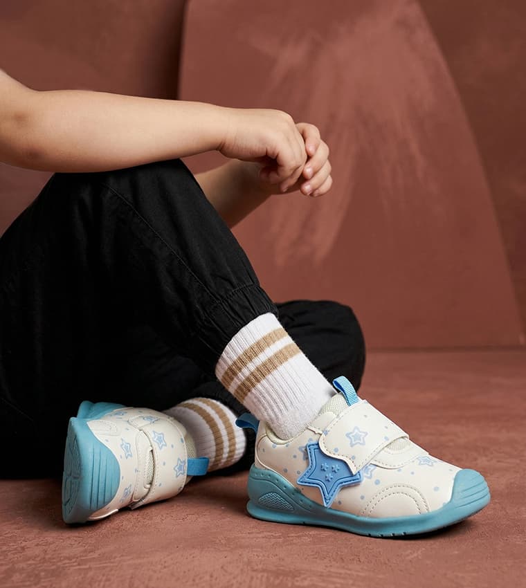 Product view https://mage-cdn.babiesandmore.com/catalog/product/b/m/bma-rf145_1.jpg1