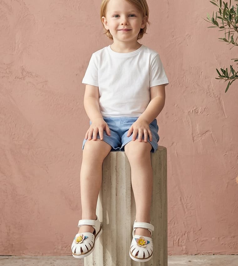 Product view https://mage-cdn.babiesandmore.com/catalog/product/b/m/bma-rf154_2.jpg1
