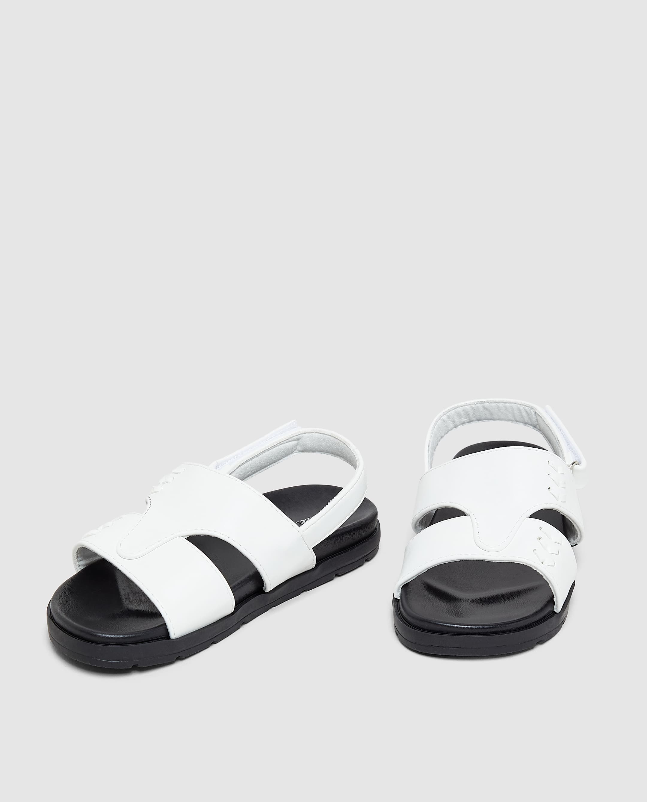 Product view https://mage-cdn.babiesandmore.com/catalog/product/b/m/bmf-9157-2_2.jpg1