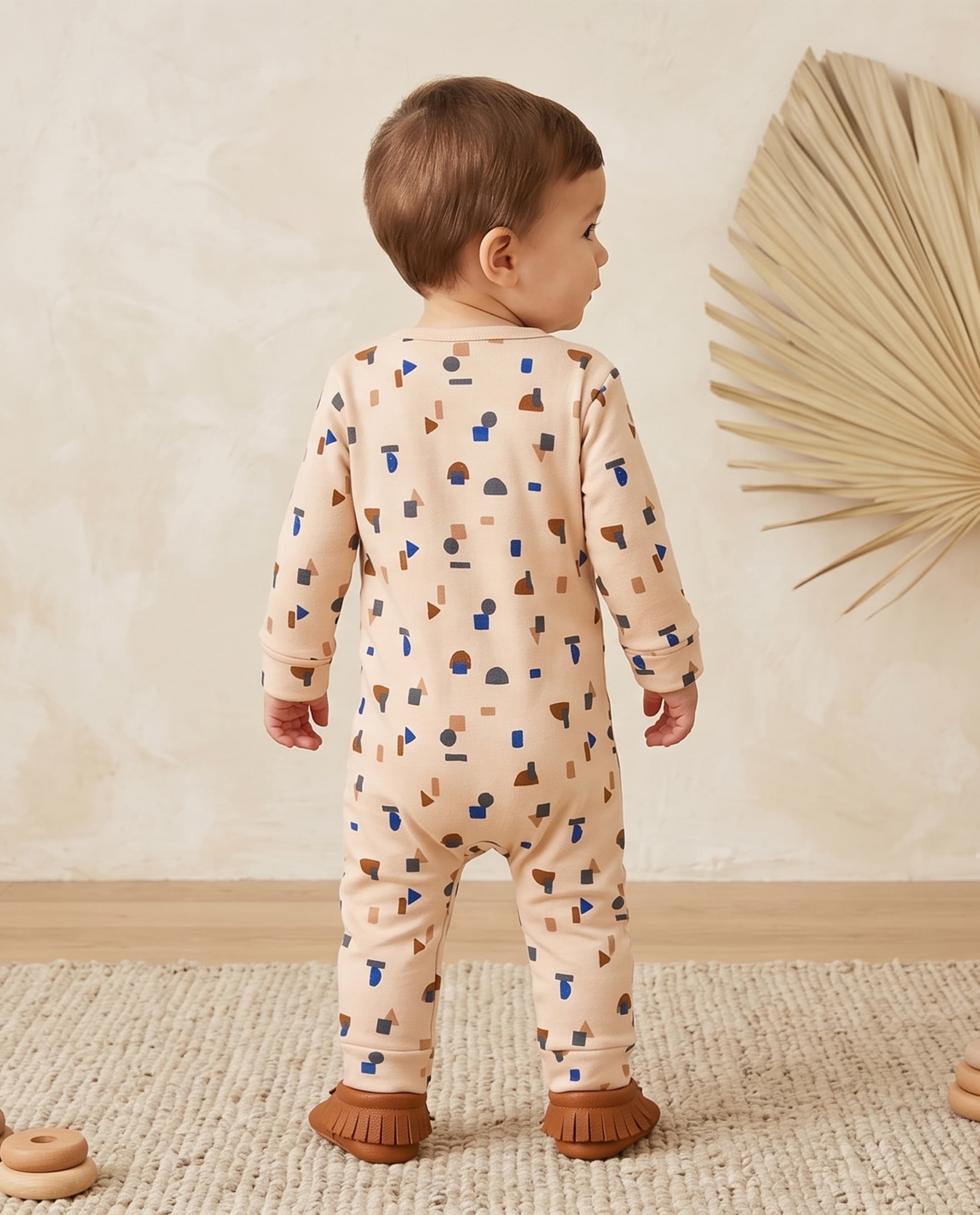 Product view https://mage-cdn.babiesandmore.com/catalog/product/c/l/clnbvp159a25_2.jpg1