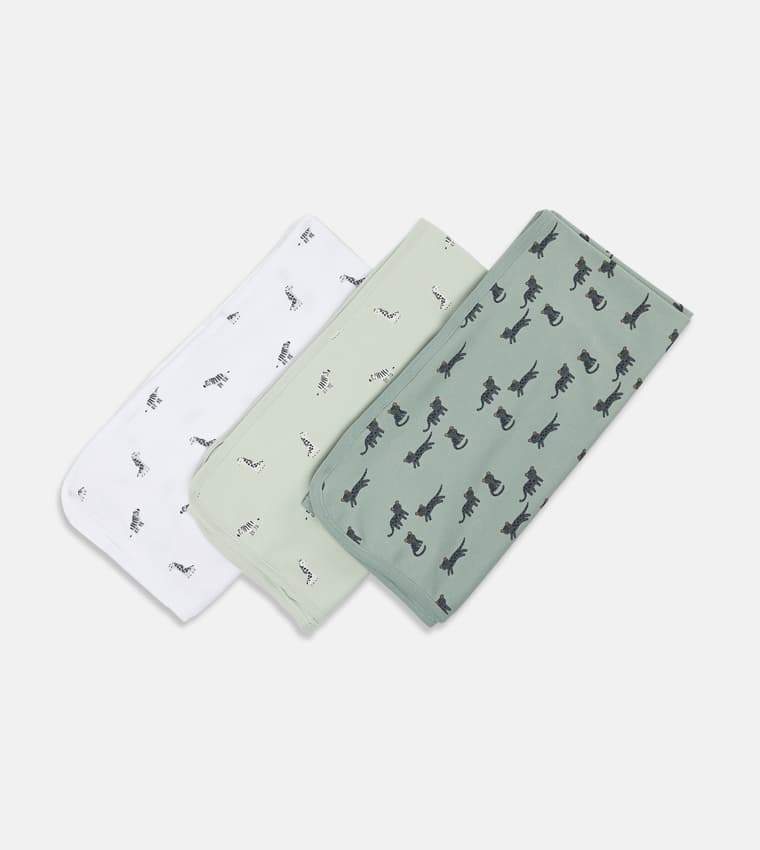 Product view https://mage-cdn.babiesandmore.com/catalog/product/c/l/clnbvp92a25_2.jpg1