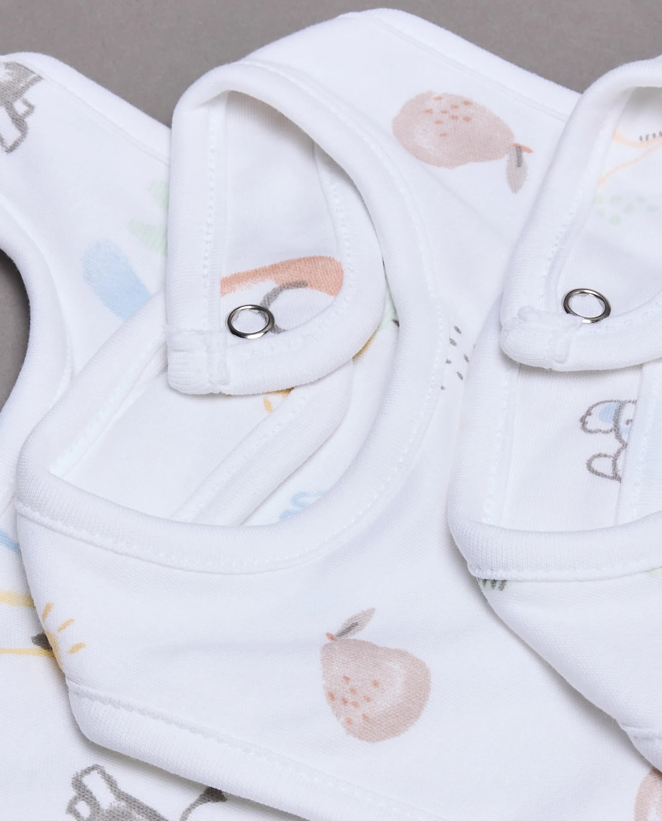 3 Pack Printed Bibs