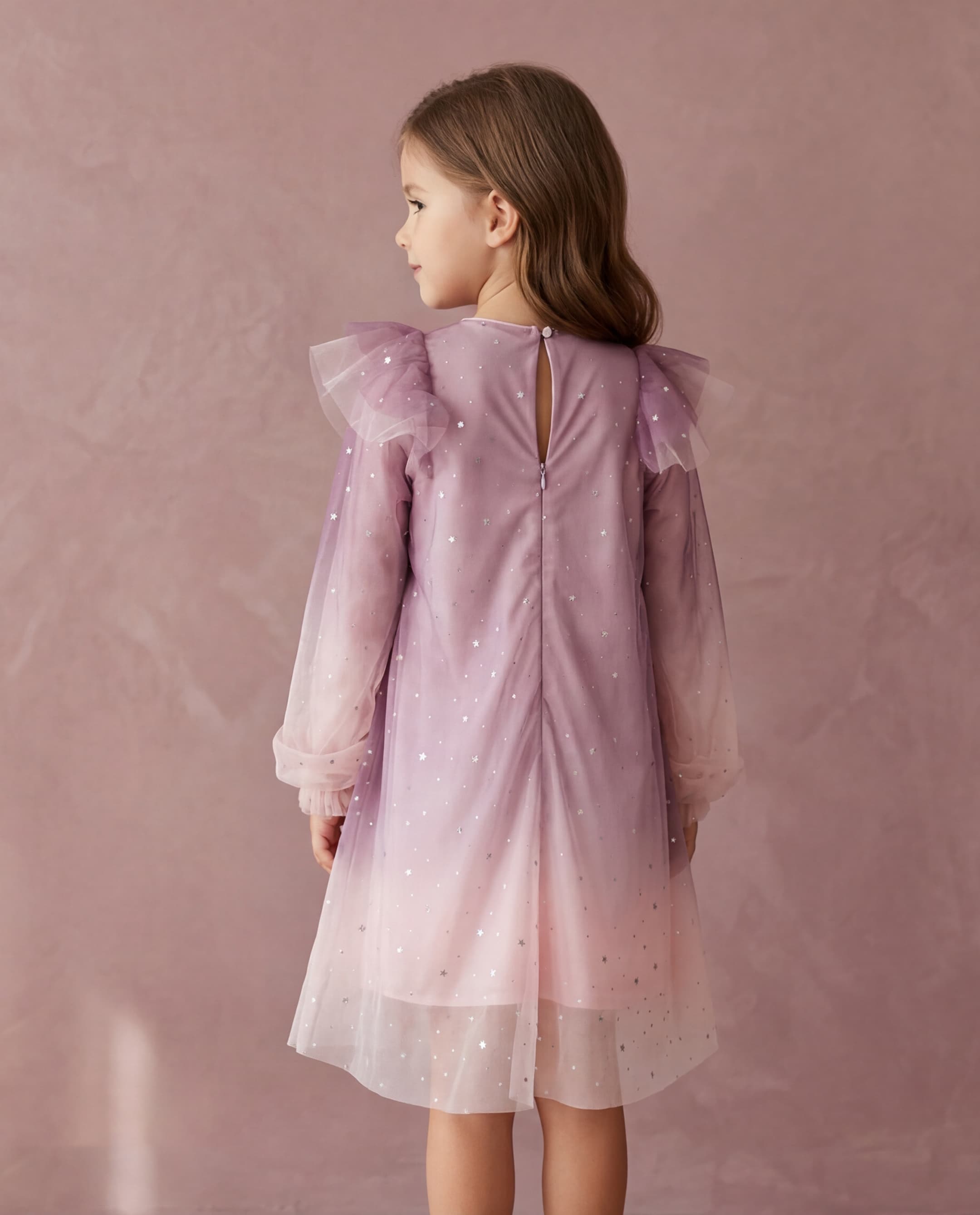 Product view https://mage-cdn.babiesandmore.com/catalog/product/c/w/cwtgdr197s26_2.jpg1