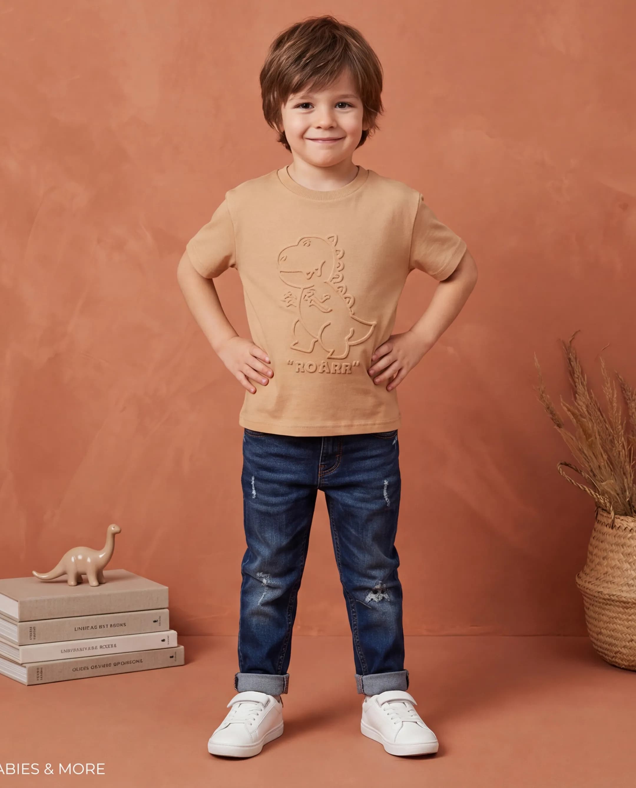 Embossed Short Sleeves T-Shirt