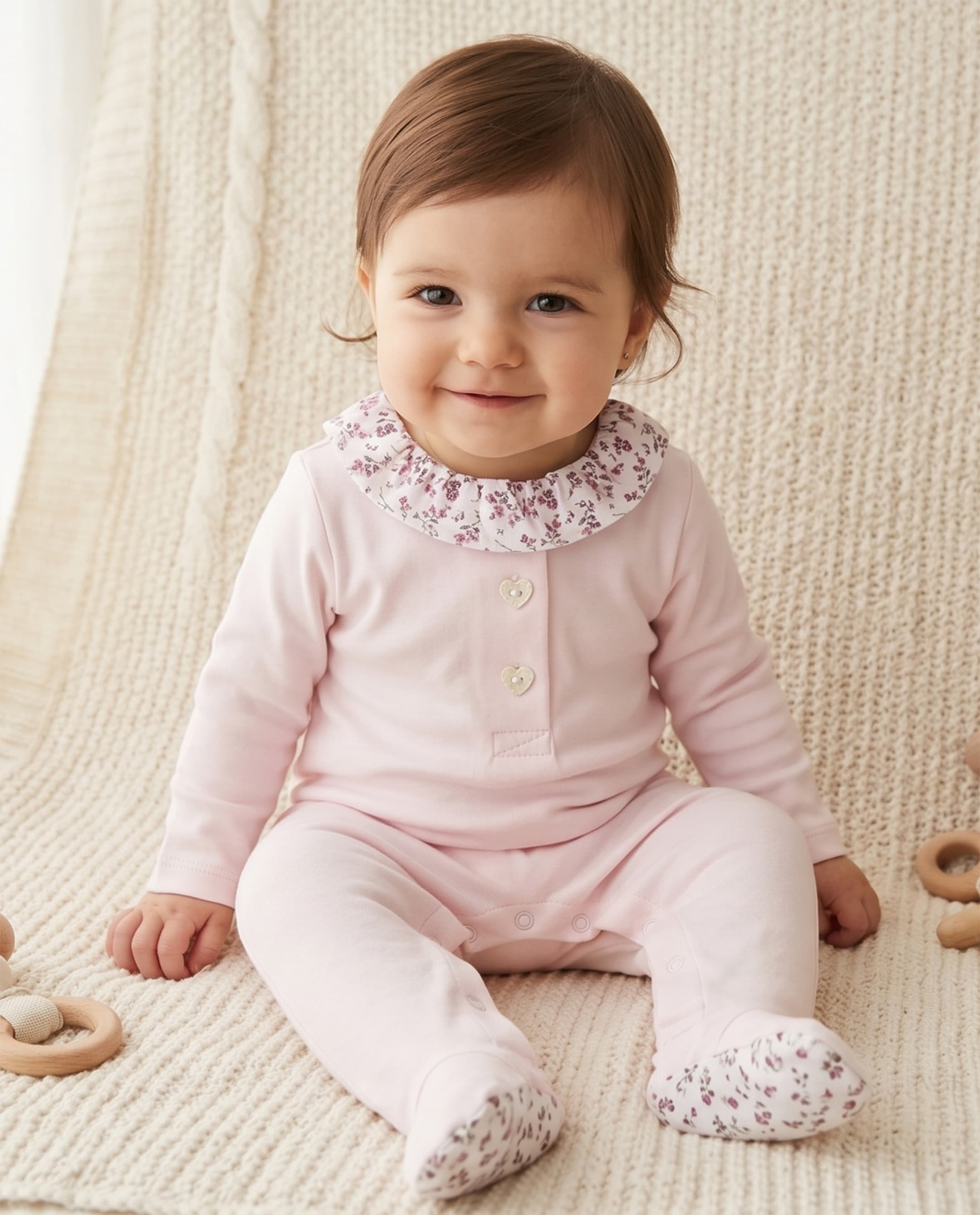 Product view https://mage-cdn.babiesandmore.com/catalog/product/e/k/ekngpp053s26_1.jpg1