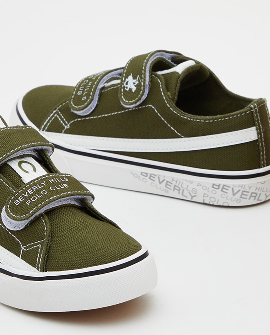 BHPC Sports Shoes Green